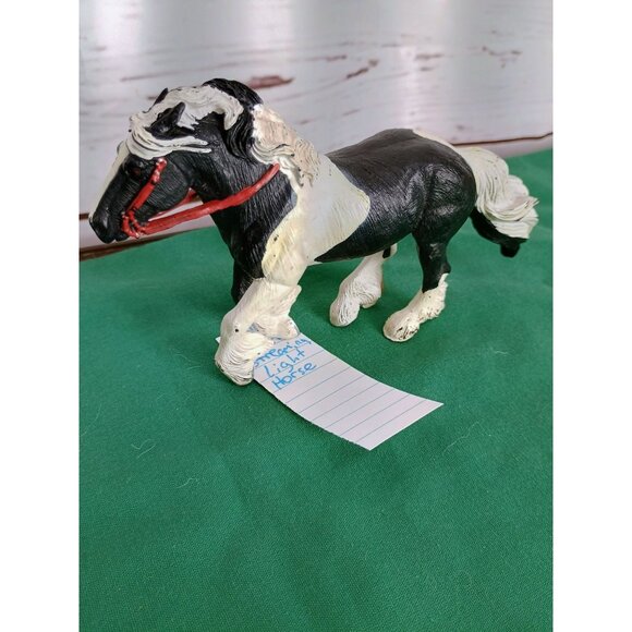Safari Ltd Streaming Light Black &amp; White Paint Horse Tinker‎ Stallion Figure - Picture 4 of 7